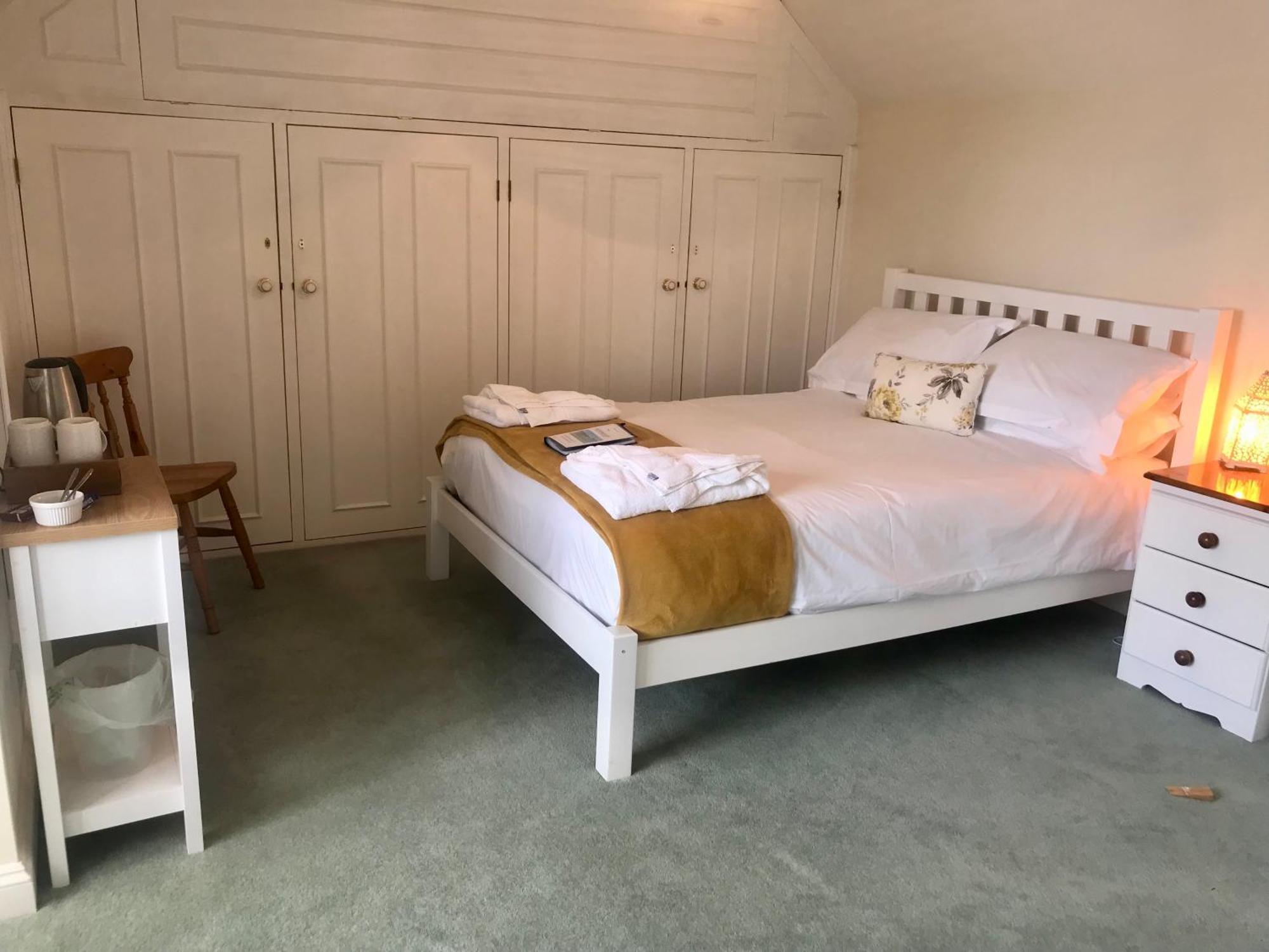 Bransford Farm Fishery & B & B Exterior photo